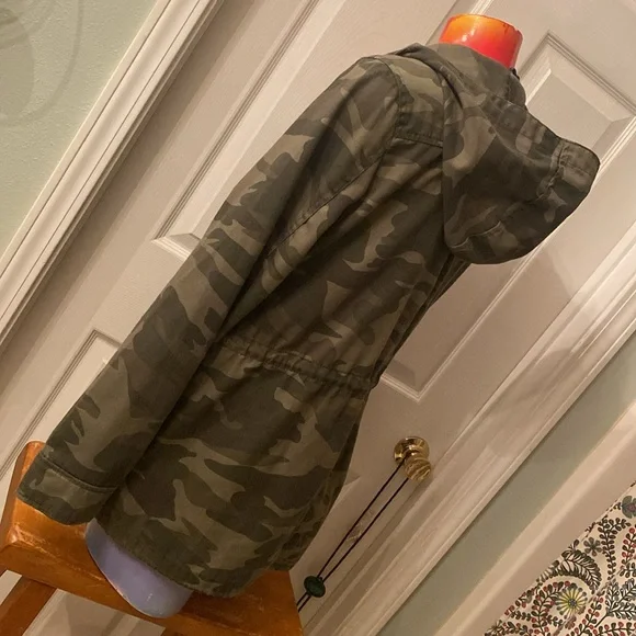 OUTER EDGE Green Camo Utility Jacket - Picture 7 of 15